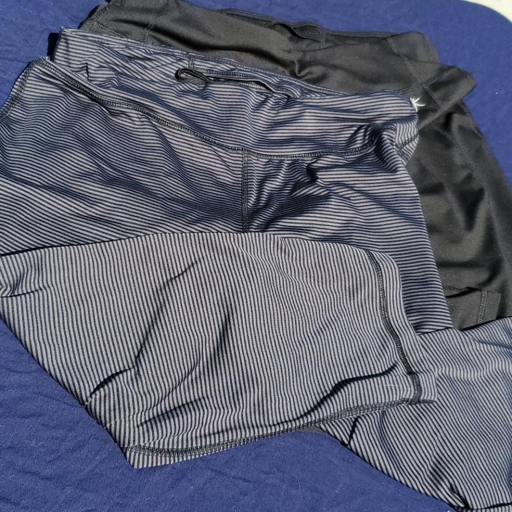 Danskin Capri Workout Leggings